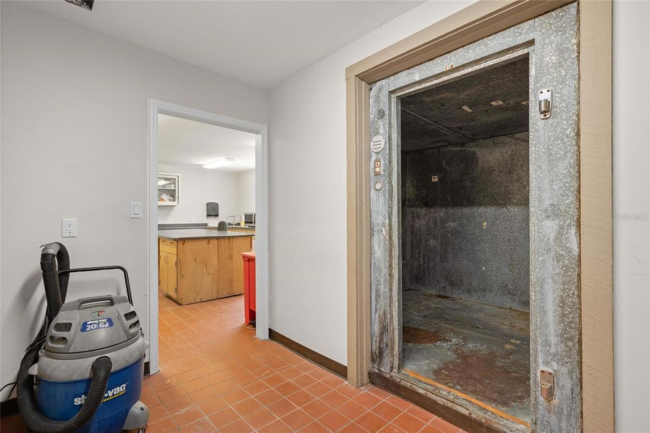 6018 & 6024 Cortez Boulevard , Weeki Wachee, FL 34607 Photo