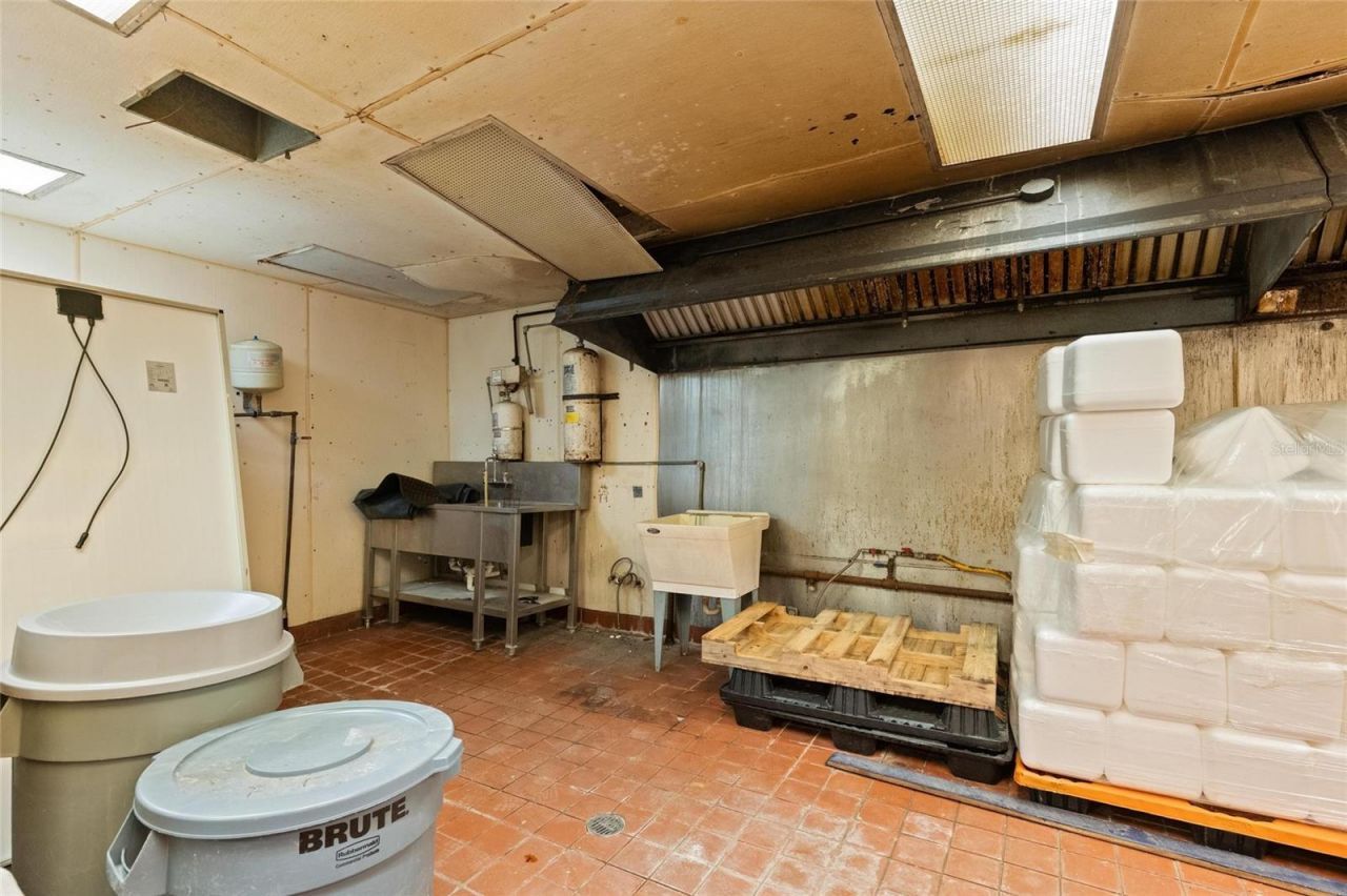 6018 & 6024 Cortez Boulevard , Weeki Wachee, FL 34607 Photo