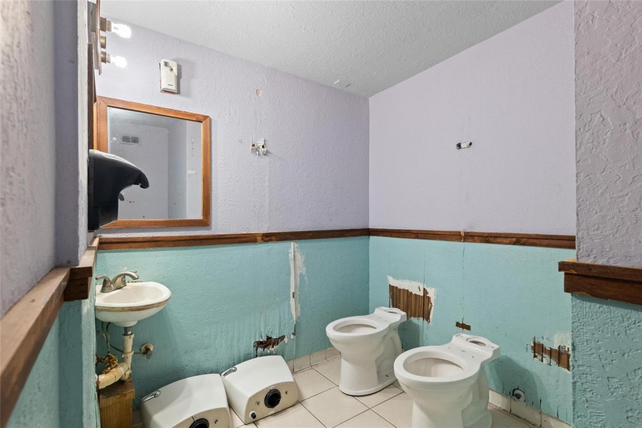 6018 & 6024 Cortez Boulevard , Weeki Wachee, FL 34607 Photo