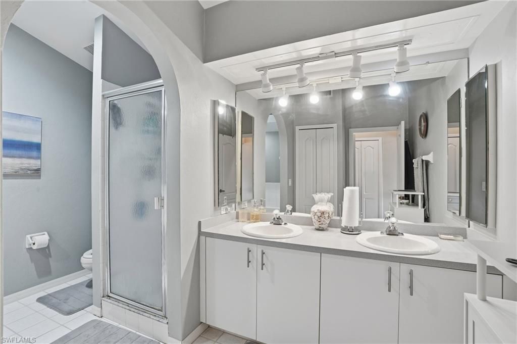 20 Cosmopolitan Dr , Unit 4, Lehigh Acres, FL 33936 Photo