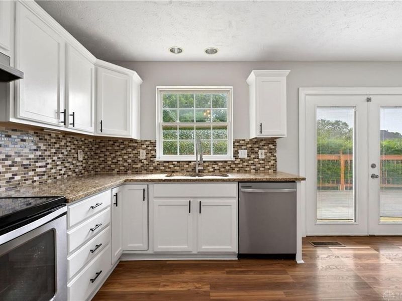 1492 Scenic River Drive, Clayton, OH 45415 Photo 7