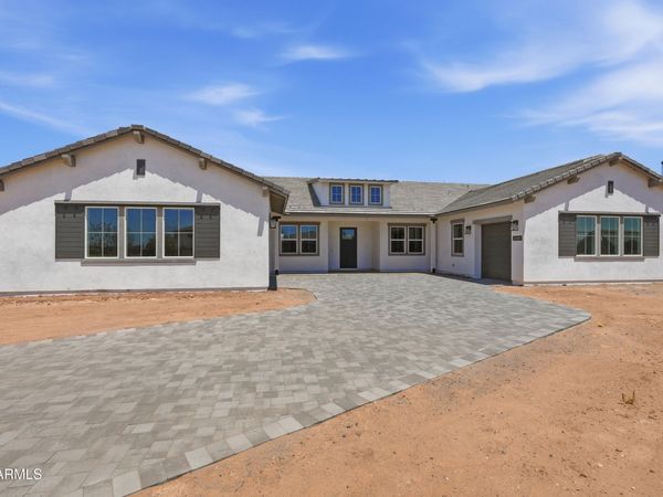 11103 N JULIAN Street, Surprise, AZ 85388