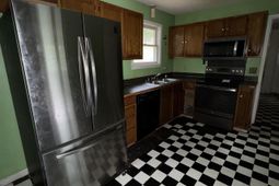 317 W Miriam Avenue photo 4