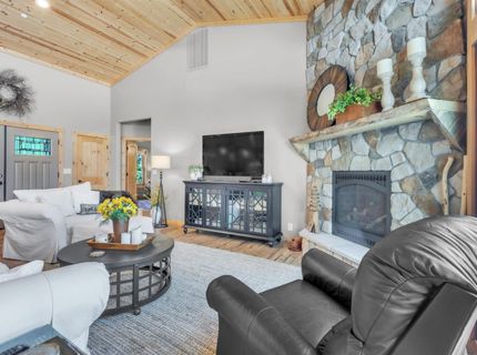 359 Dinsmore Drive , Lake Almanor, CA 96137 Photo