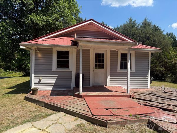 129 Sunset Drive, Troy, NC 27371
