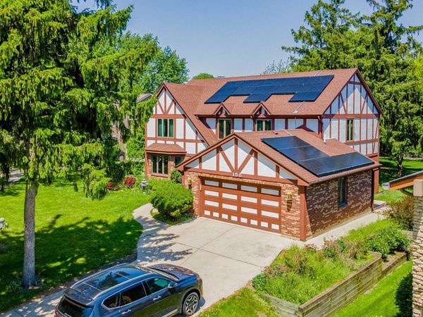 150 Shady Lane , Bartlett, IL 60103