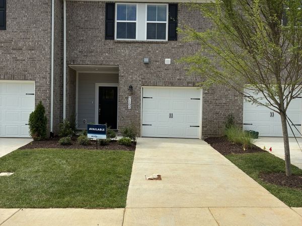 7162 Cedarcrest Ln, Fairview, TN 37062