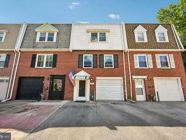 425 ARLINGTON AVENUE , UPPER DARBY, PA 19082