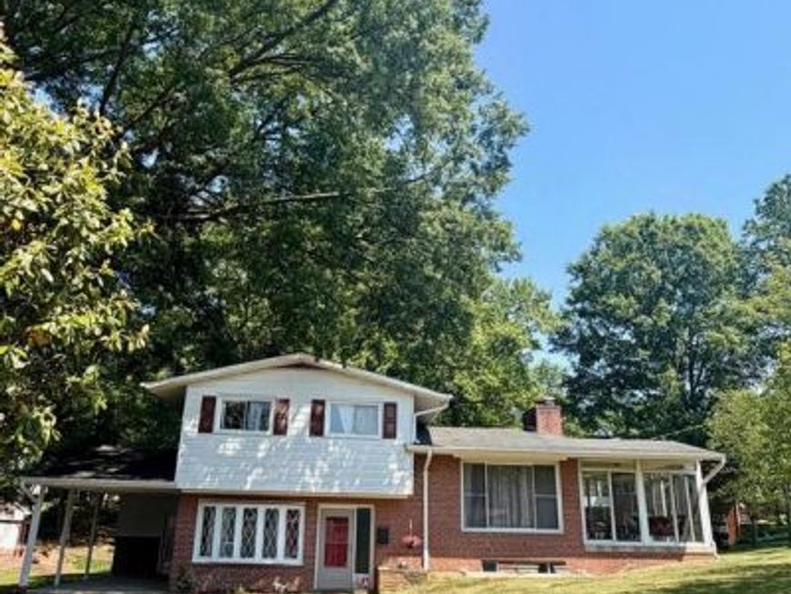 25 Panorama Drive , Oxon Hill, MD 20745 Main Photo