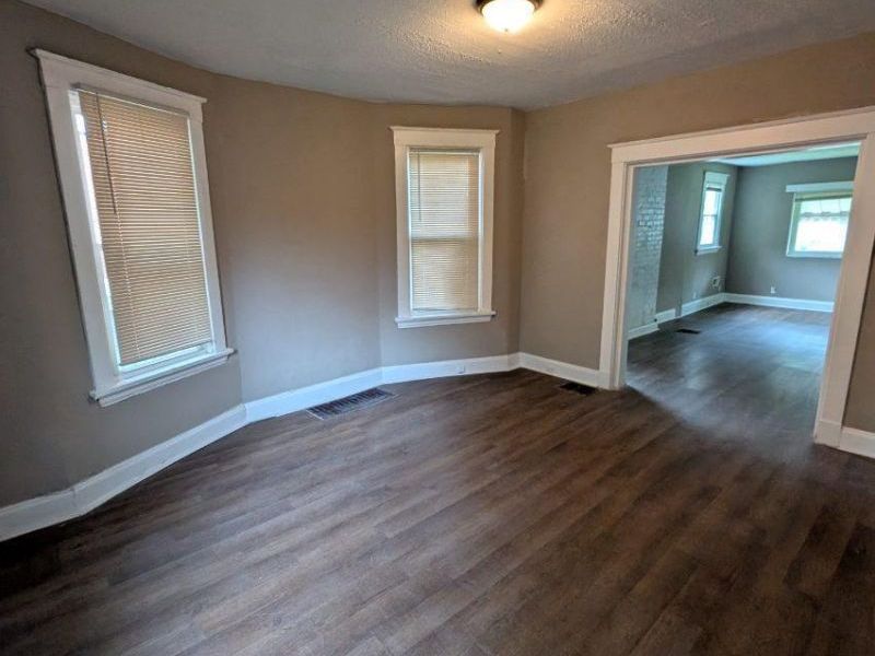 2404 Highland Avenue, Cincinnati, OH 45219 Photo 4