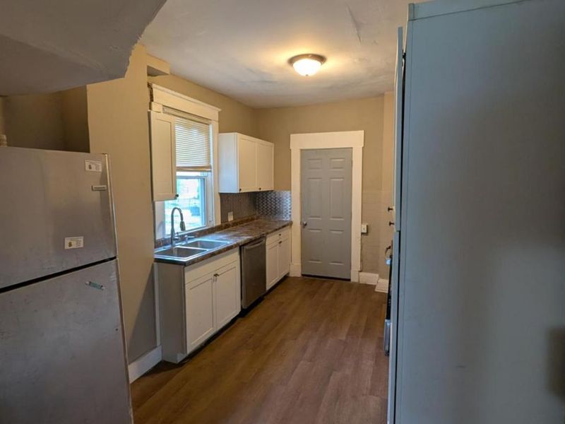 2404 Highland Avenue, Cincinnati, OH 45219 Photo 8