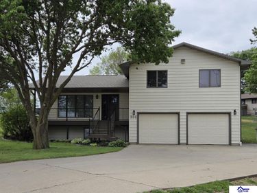 906 S Kingsley Avenue , York, NE 68467