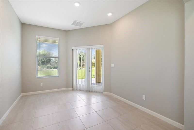 63 52nd Square, Vero Beach, FL 32968 Photo