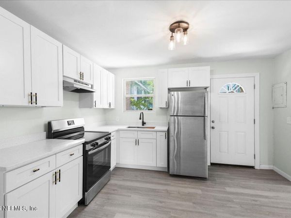 1552 W 14TH Street, Jacksonville, FL 32209