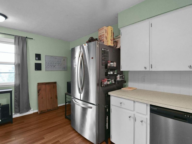 1323 Eisenhower Avenue , Mansfield, OH 44904 Photo 11