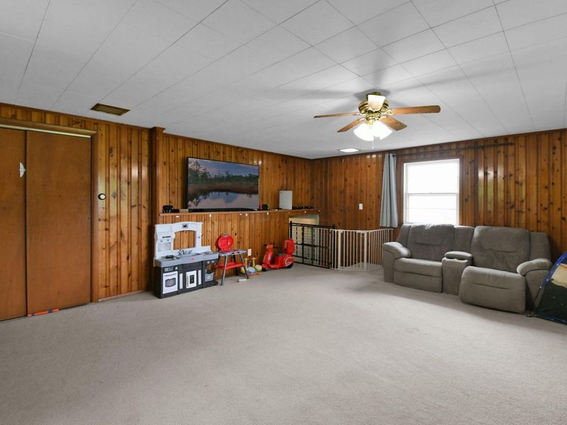 1323 Eisenhower Avenue , Mansfield, OH 44904 Photo 14
