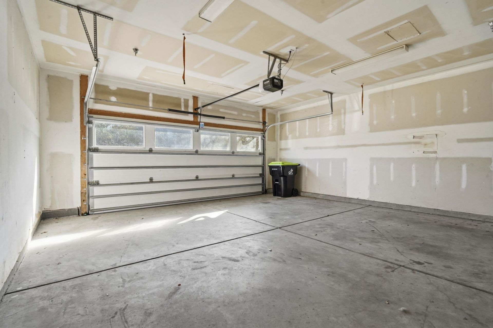 113 Mountain Ash Ln.  Photo 22