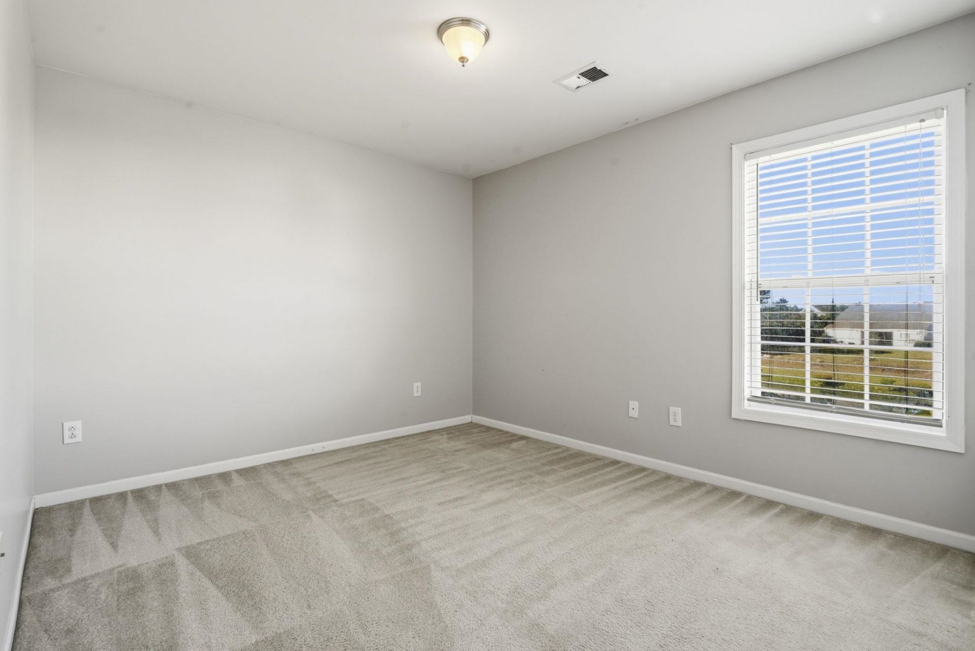 113 Mountain Ash Ln.  Photo 30