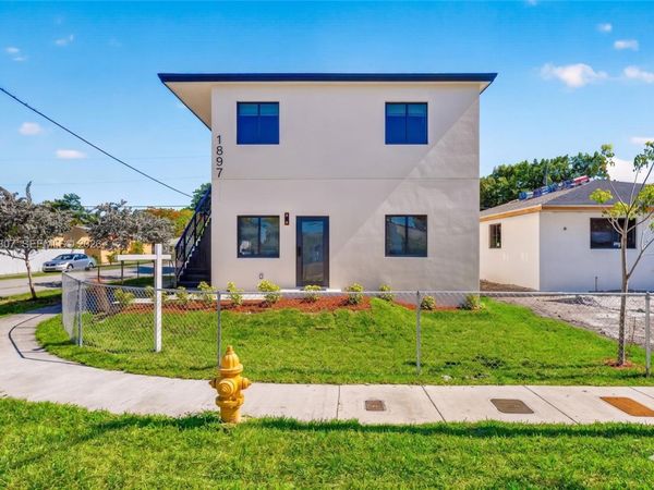 1895 NW 47th Ter , Miami, FL 33142