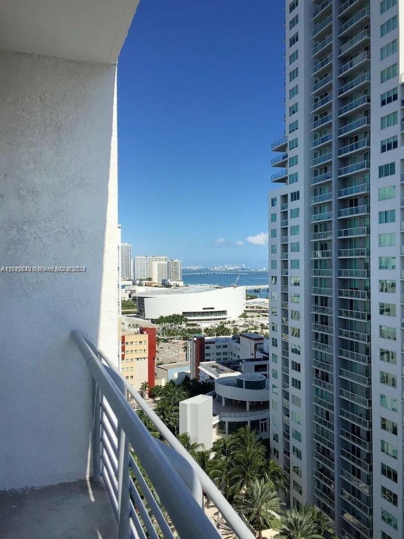 133 NE 2nd Ave , Unit 2302, Miami, FL 33132 Photo