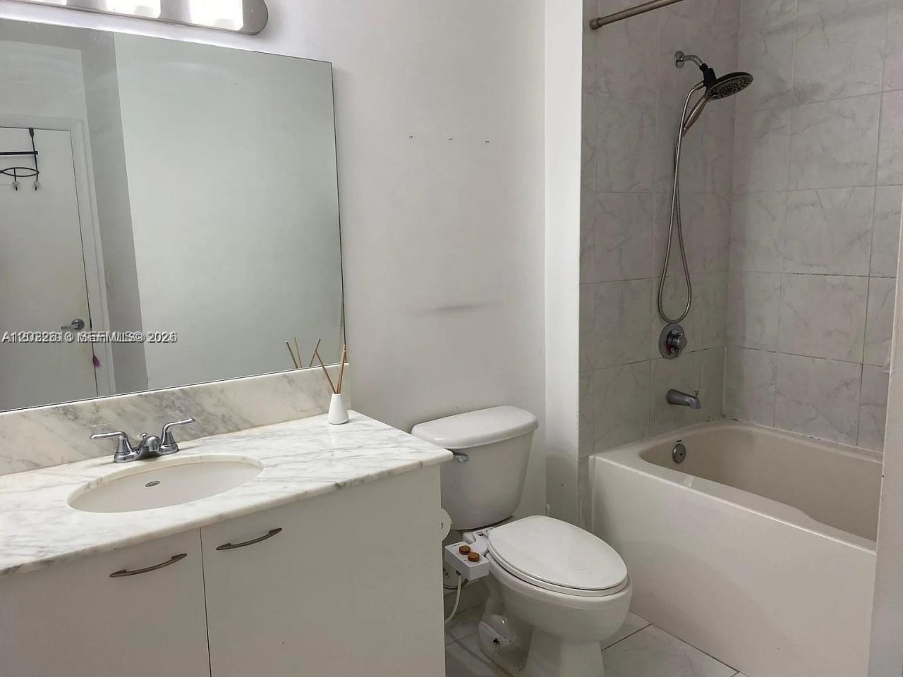 133 NE 2nd Ave , Unit 2302, Miami, FL 33132 Photo