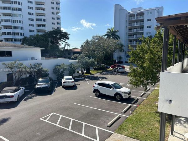 300 Sunset Dr , Unit 4, Fort Lauderdale, FL 33301