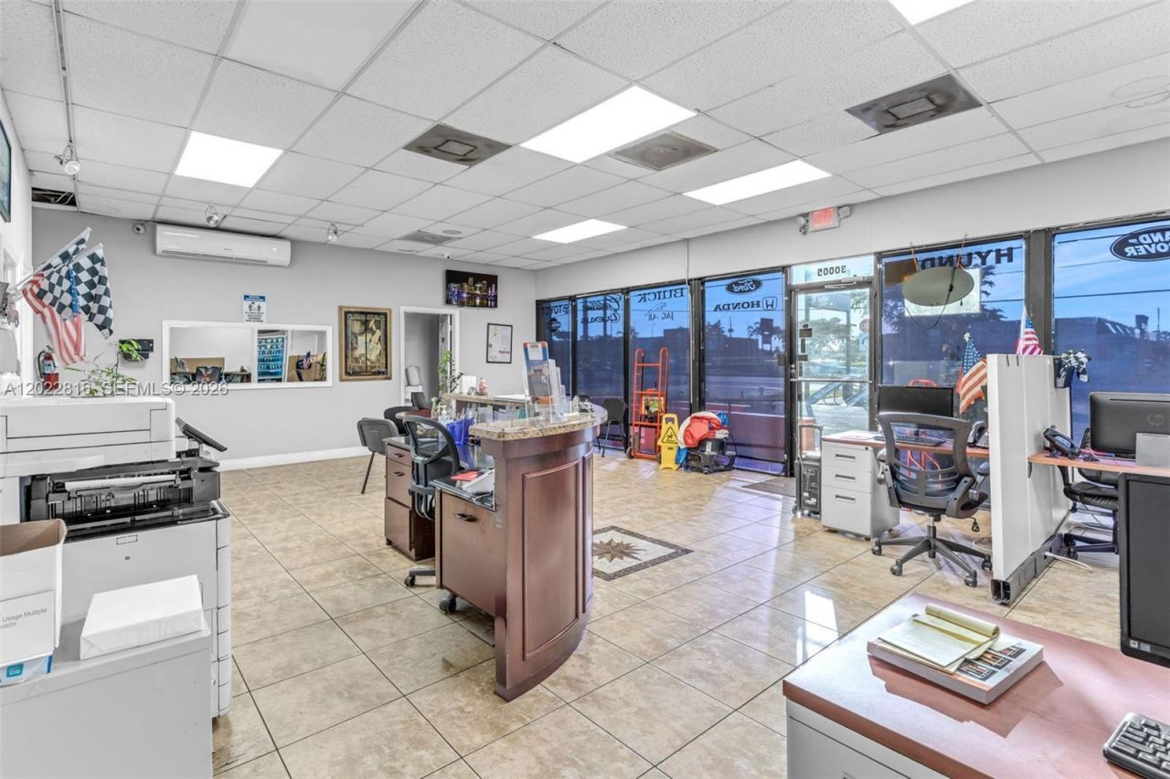 30005 S Dixie Highway , Homestead, FL 33033 Photo