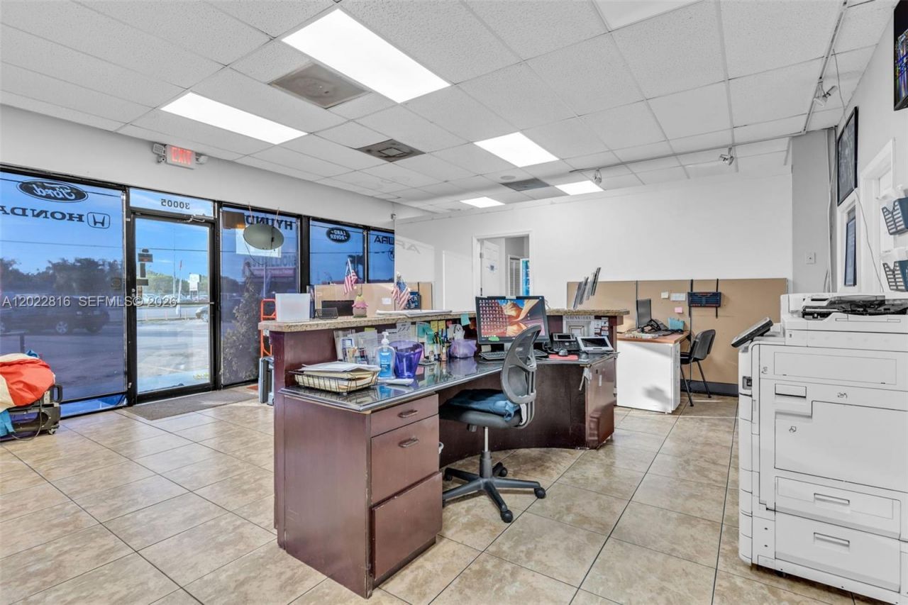30005 S Dixie Highway , Homestead, FL 33033 Photo