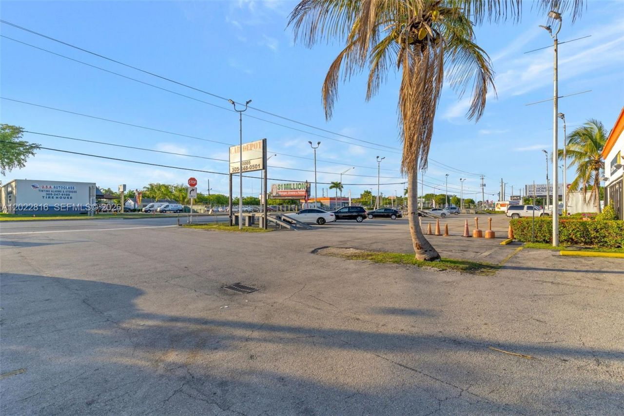 30005 S Dixie Highway , Homestead, FL 33033 Photo