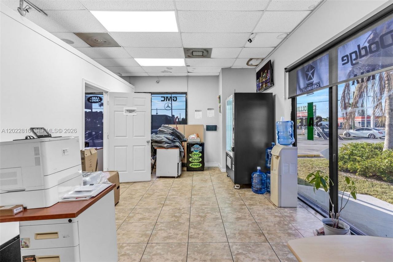 30005 S Dixie Highway , Homestead, FL 33033 Photo