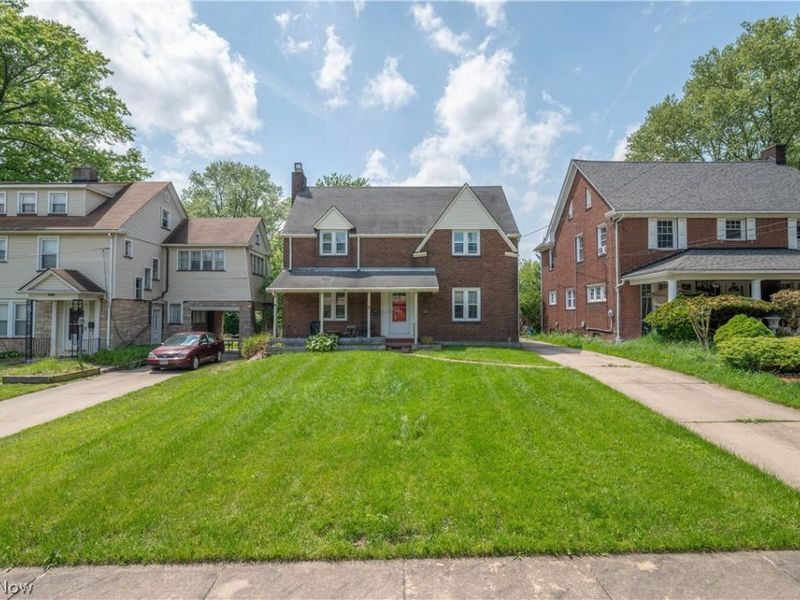 1842 Coronado Avenue, Youngstown, OH 44504 Photo 1