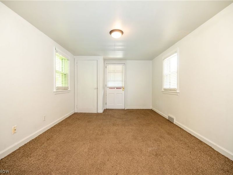 1842 Coronado Avenue, Youngstown, OH 44504 Photo 34
