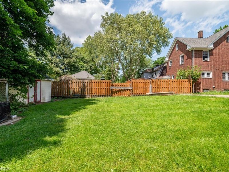 1842 Coronado Avenue, Youngstown, OH 44504 Photo 46