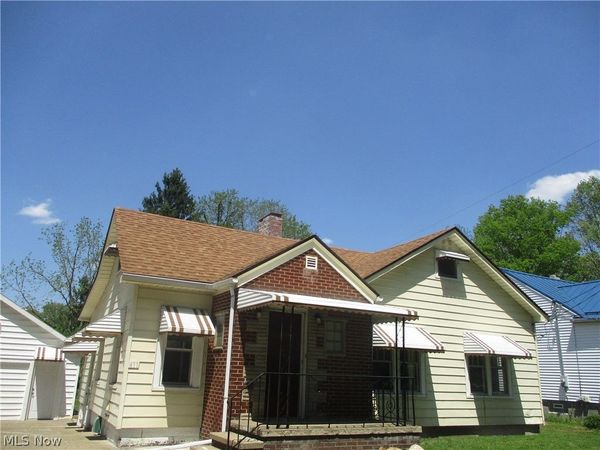 411 Eastlawn Street , Geneva, OH 44041