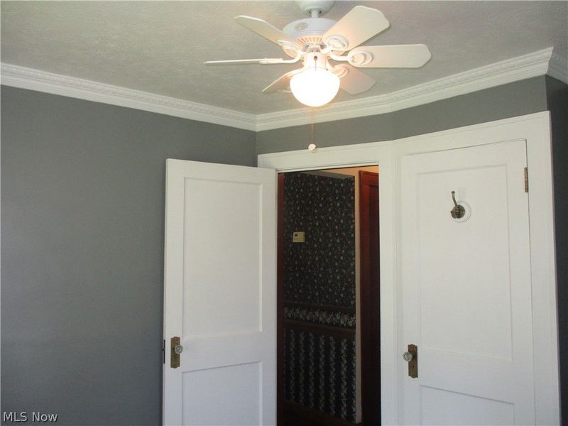 411 Eastlawn Street, Geneva, OH 44041 Photo 12