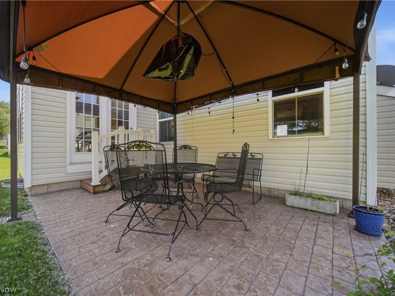 7185 Gauntlet Street SW, Massillon, OH 44646 Photo 19
