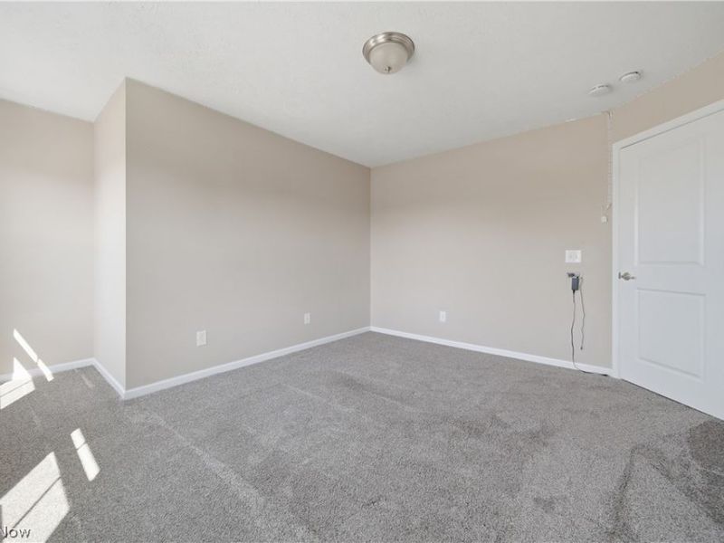 7185 Gauntlet Street SW, Massillon, OH 44646 Photo 27