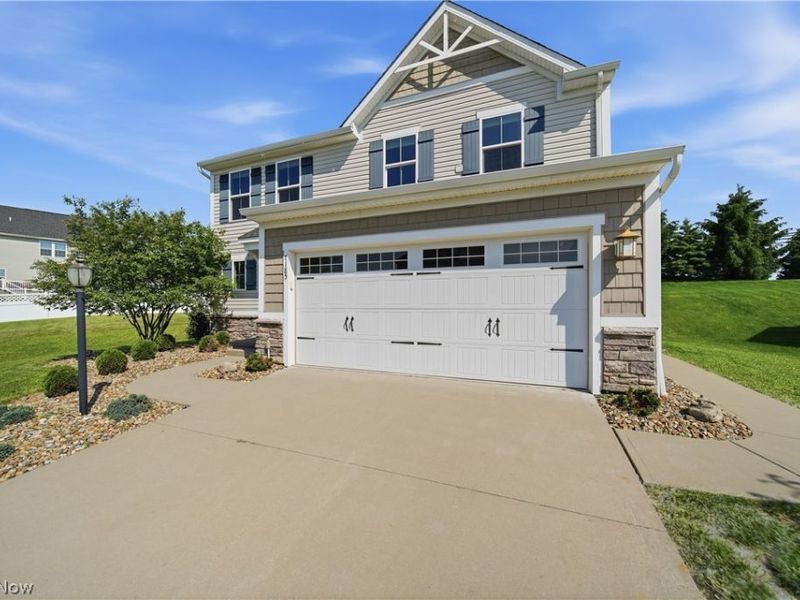 7185 Gauntlet Street SW, Massillon, OH 44646 Photo 3