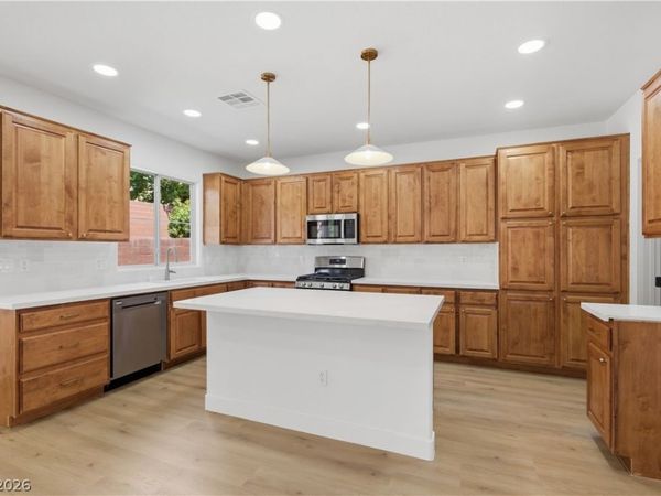 5311 Thistle Wind Drive, Las Vegas, NV 89135