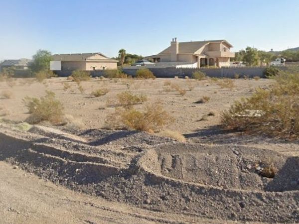 3 Berlin , Henderson, NV 89015