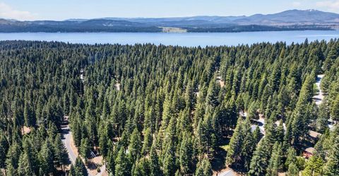 647 E Mountain Ridge Road, Lake Almanor, CA 96137 Photo
