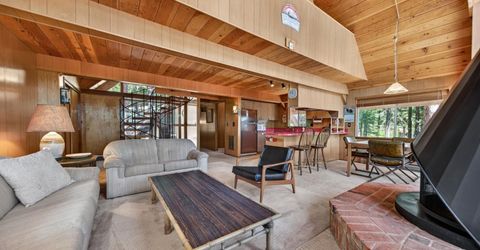 647 E Mountain Ridge Road, Lake Almanor, CA 96137 Photo