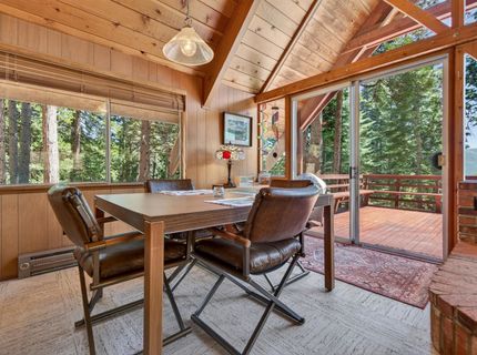 647 E Mountain Ridge Road, Lake Almanor, CA 96137 Photo