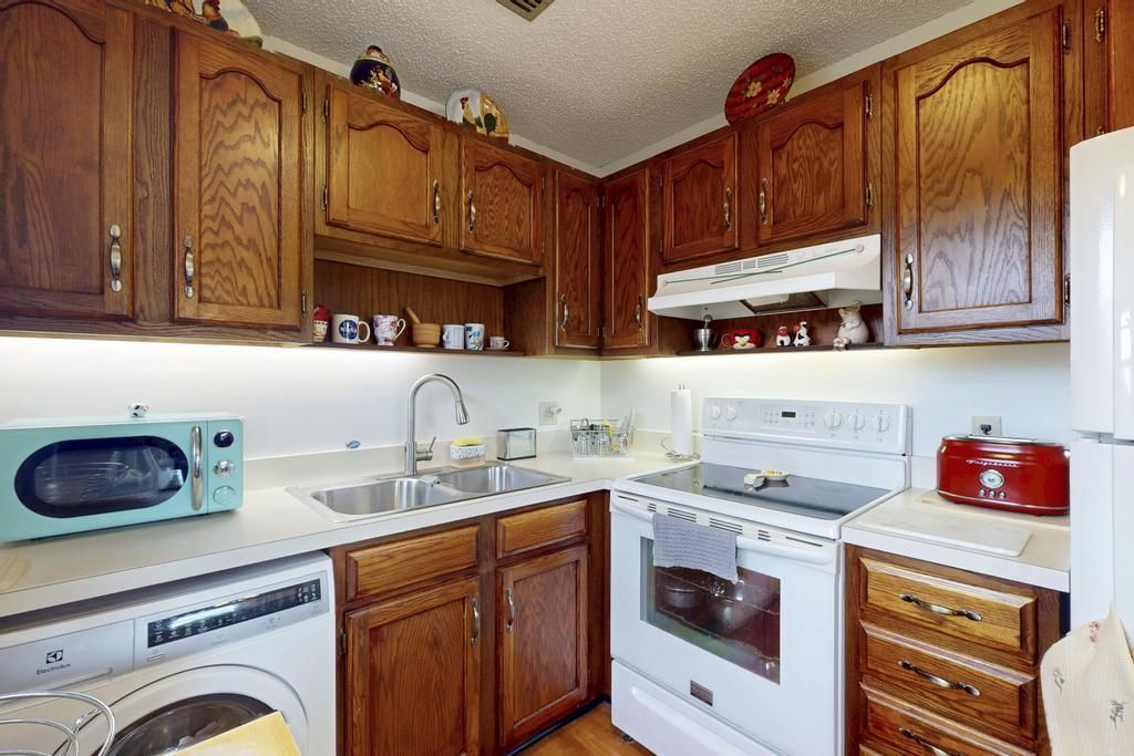 3 Lake Vista Trail, Unit 203, Port Saint Lucie, FL 34952 Photo