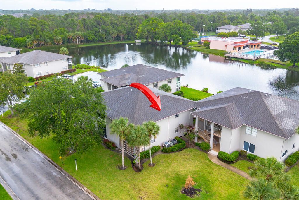 3 Lake Vista Trail, Unit 203, Port Saint Lucie, FL 34952 Photo
