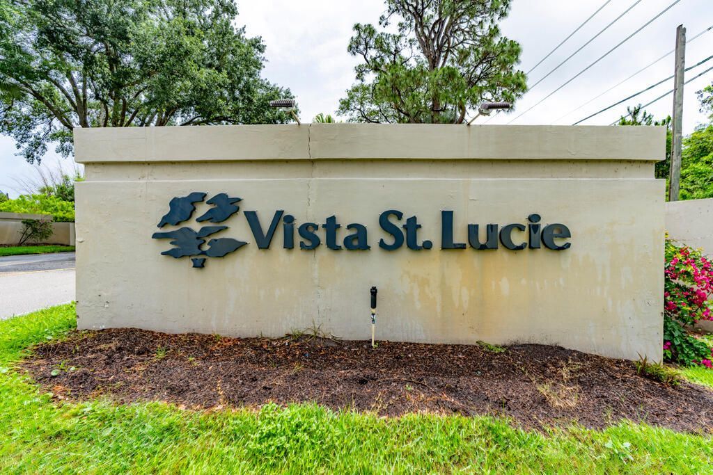 3 Lake Vista Trail, Unit 203, Port Saint Lucie, FL 34952 Photo