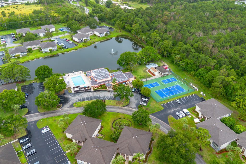 3 Lake Vista Trail, Unit 203, Port Saint Lucie, FL 34952 Photo