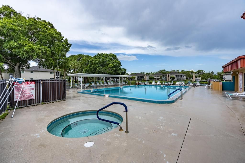 3 Lake Vista Trail, Unit 203, Port Saint Lucie, FL 34952 Photo