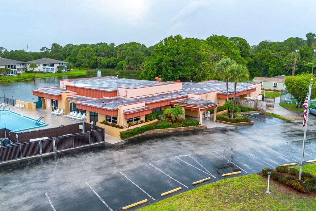 3 Lake Vista Trail, Unit 203, Port Saint Lucie, FL 34952 Photo