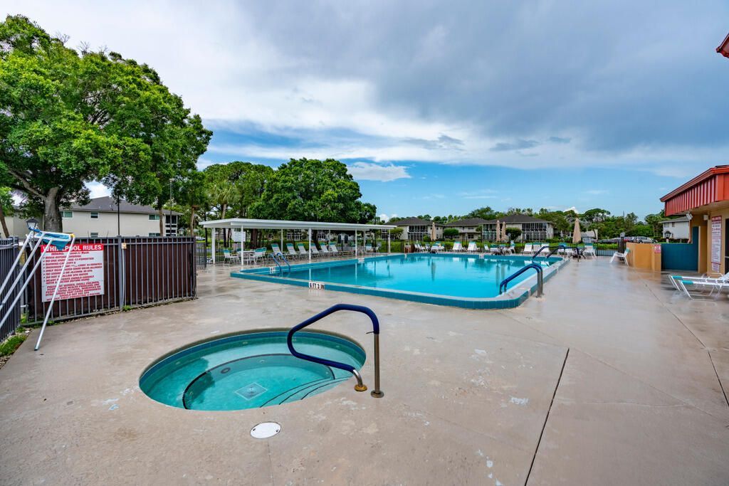 3 Lake Vista Trail, Unit 203, Port Saint Lucie, FL 34952 Photo